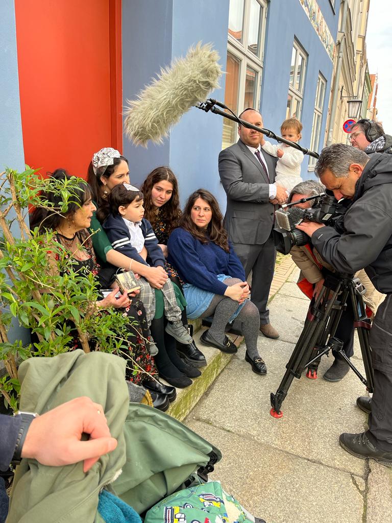 the-family-spoke-in-front-of-the-reporters